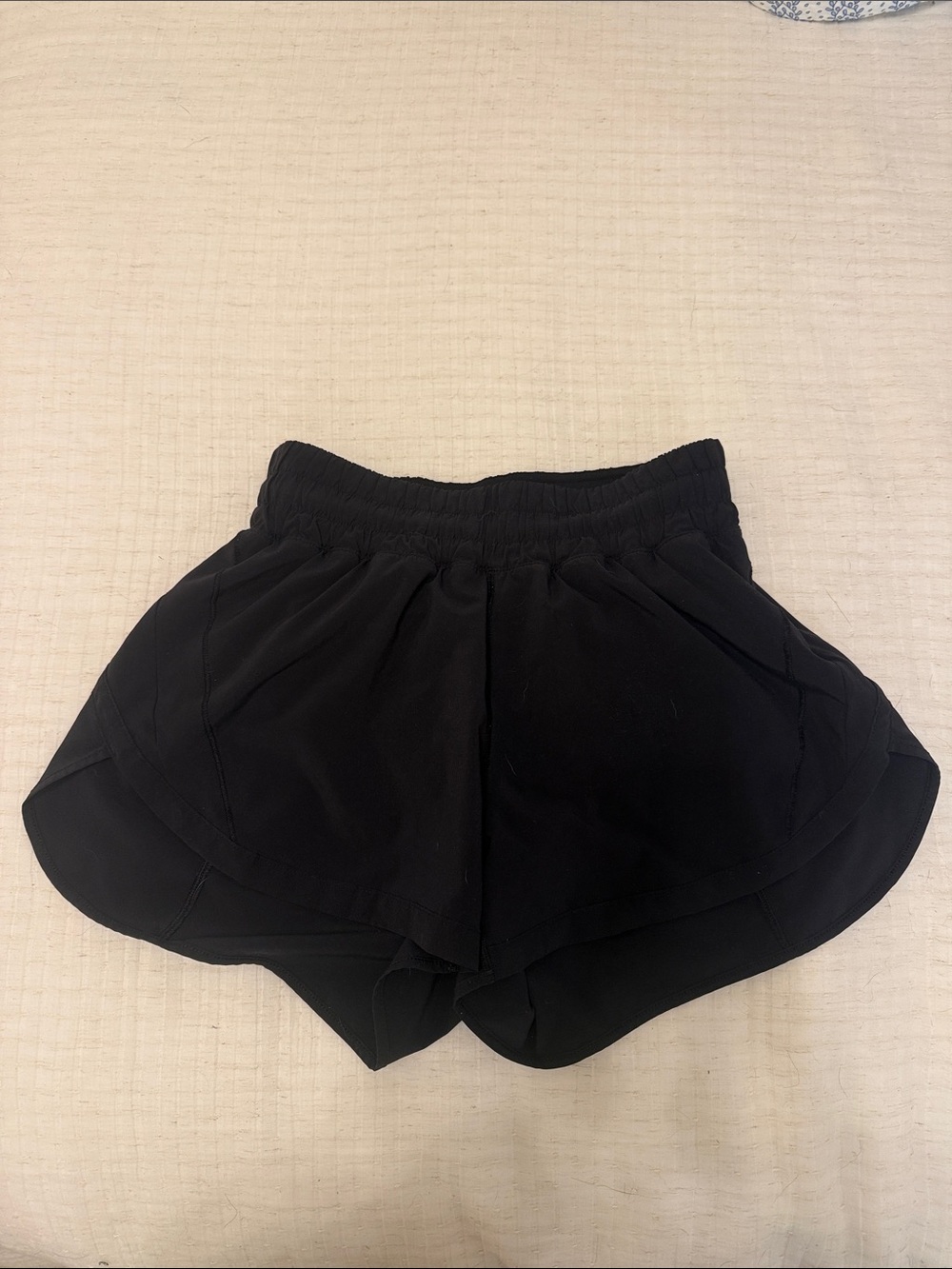 Lululemon Track That Shorts Size 6